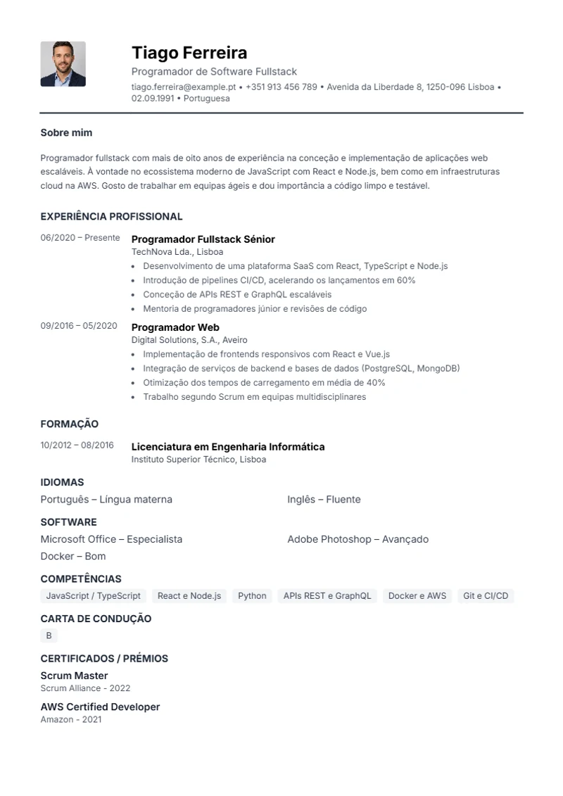 Modelo de currículo Compact – exemplo conforme a DIN 5008